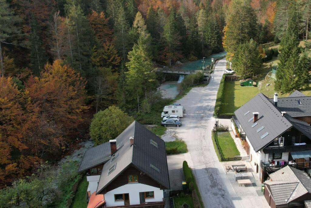 Idyllic Triglav Forest Retreat - Alps, Trails, Lakes, Falls 모스트라나 외부 사진