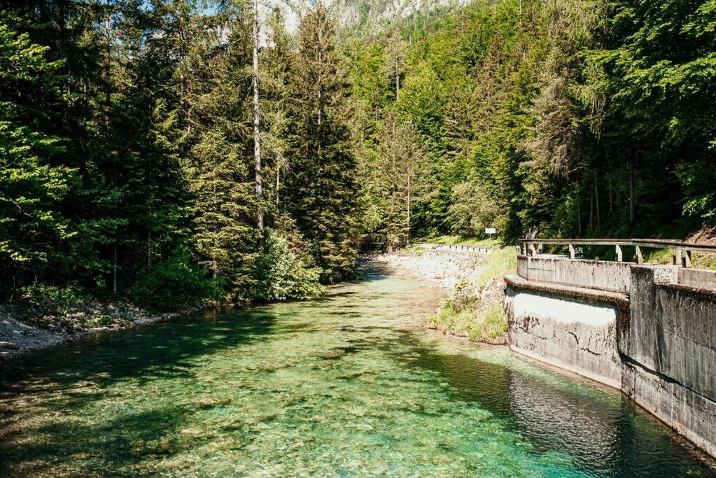 Idyllic Triglav Forest Retreat - Alps, Trails, Lakes, Falls 모스트라나 외부 사진